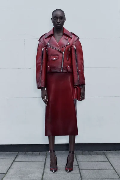 Look 23